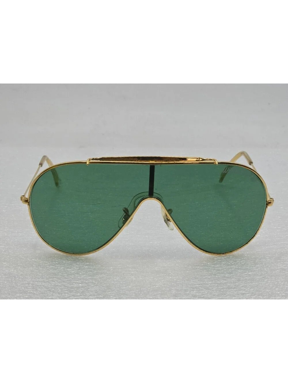 1980s Bausch & Lomb Ray-Ban Wings Sunglasses Gold Frame Green G15 Shield Lens